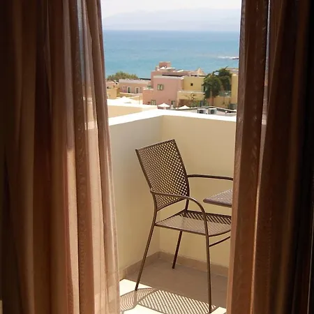 Golden Hotel 4*
